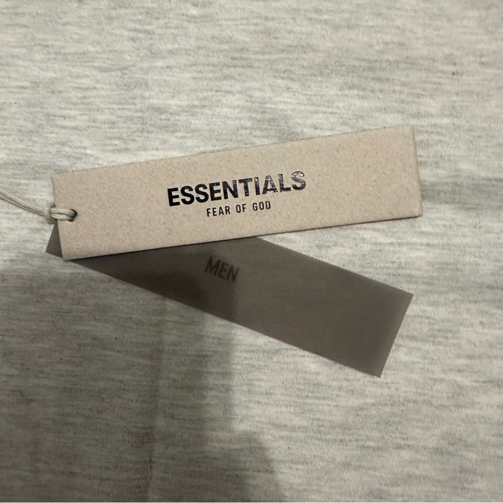 FEAR OF GOD ESSENTIALS SS22 Season Light Oatmeal S - Picture 9 of 10